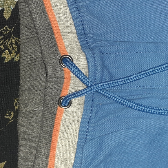Woven Jogger Short | Small (6-7) | Blue - Picture 3 of 5